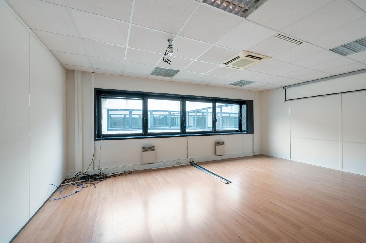 Bureau Issy-les-Moulineaux 5549m² Location bureau Issy-les-Moulineaux Hauts-de-Seine OLBUR2119672 6